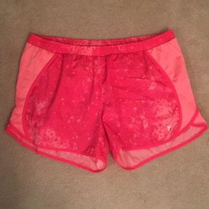 Old Navy Active Athletic Shorts Size XL